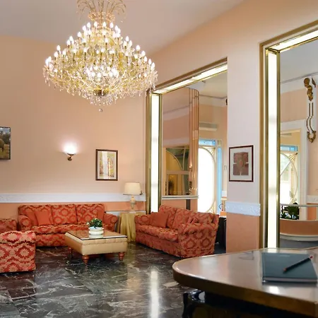 Ambasciatori Palace Szálloda