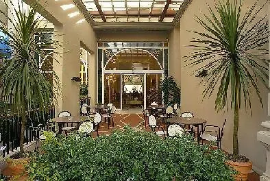 Ambasciatori Palace Szálloda 4*